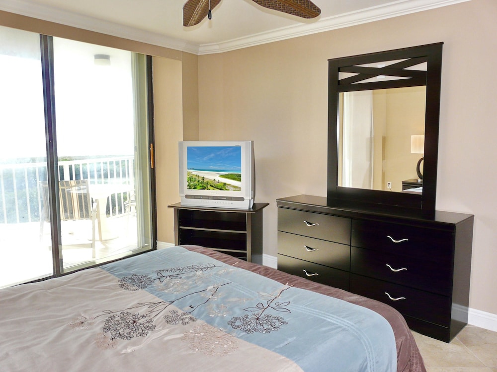South Seas Tower 4 704 - photo 4