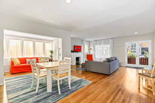 Long Beach House — 4-Star Luxury Hotel in Long Beach, United States