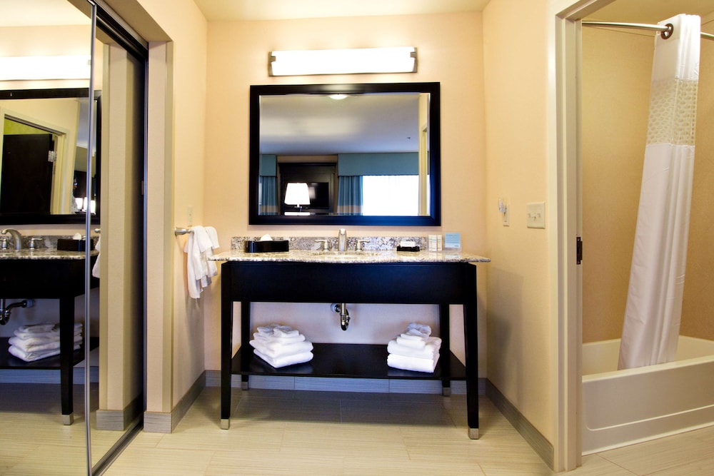 Hampton Inn & Suites Salt Lake City Farmington - photo 21