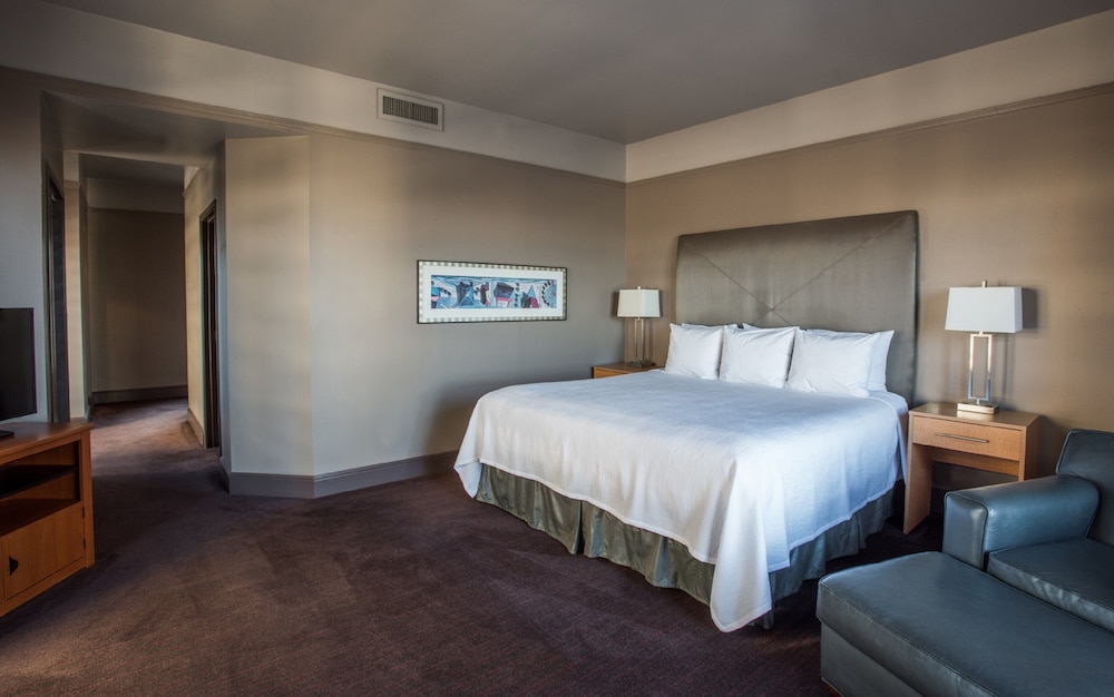 Magnolia Hotel Dallas Downtown - photo 18