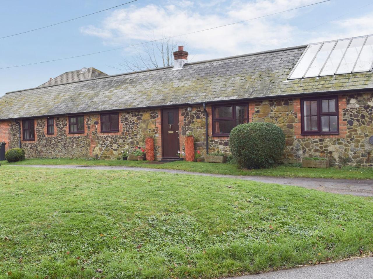 The Blacksmith Shop - last minute hotel in Newport