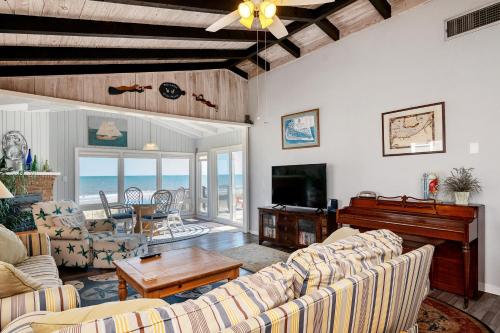 Brigantine by Oak Island Accommodations - photo 24