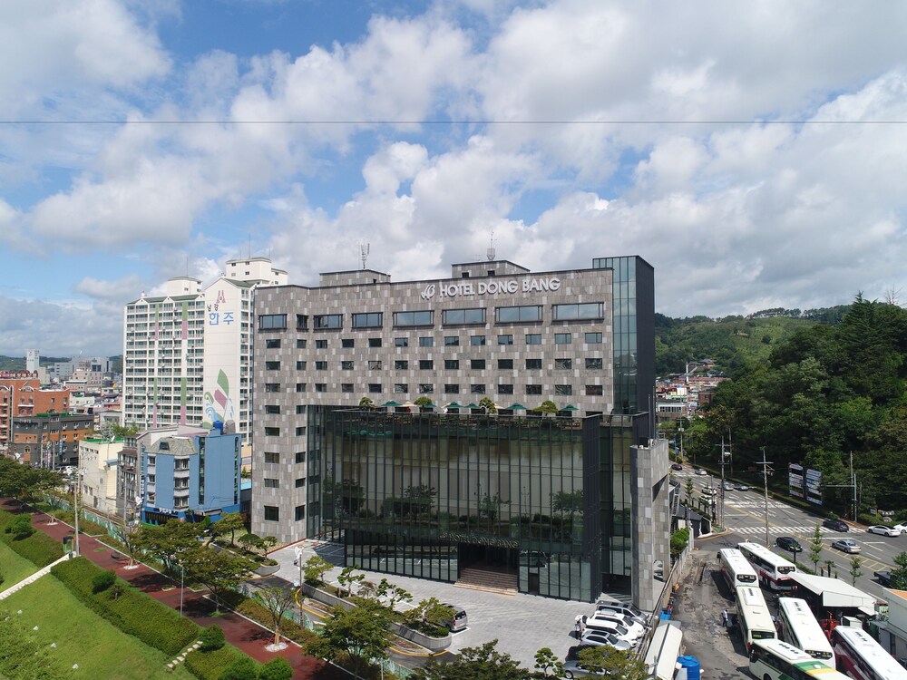 Hotel DongBang in Chinju, South Korea