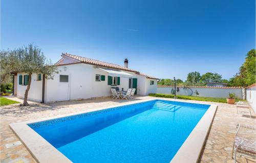 2 Bedroom Nice Home In Pula — 4-Star Luxury Hotel in Pula, Croatia