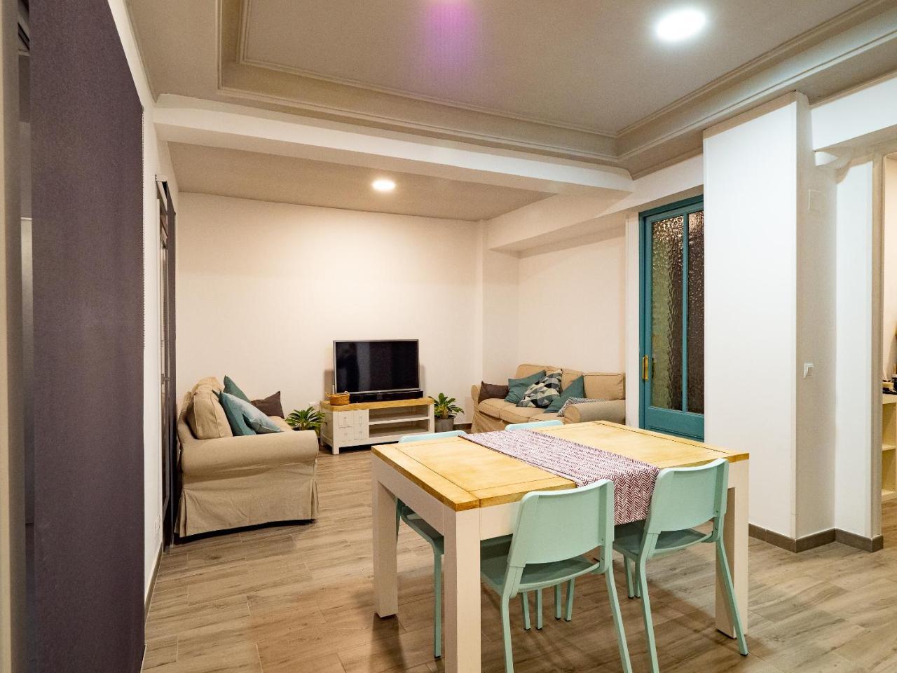 Cal Feliu Piso Amplio En El Centro De Reus — Reus