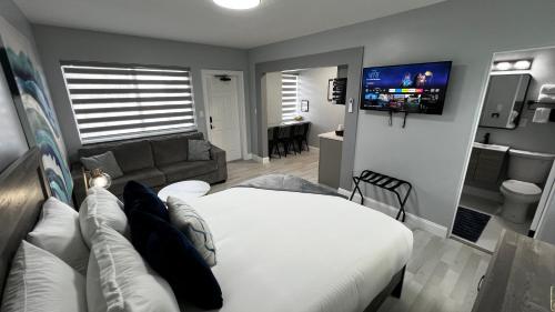 Oceano Suites Daytona Beach - photo 16