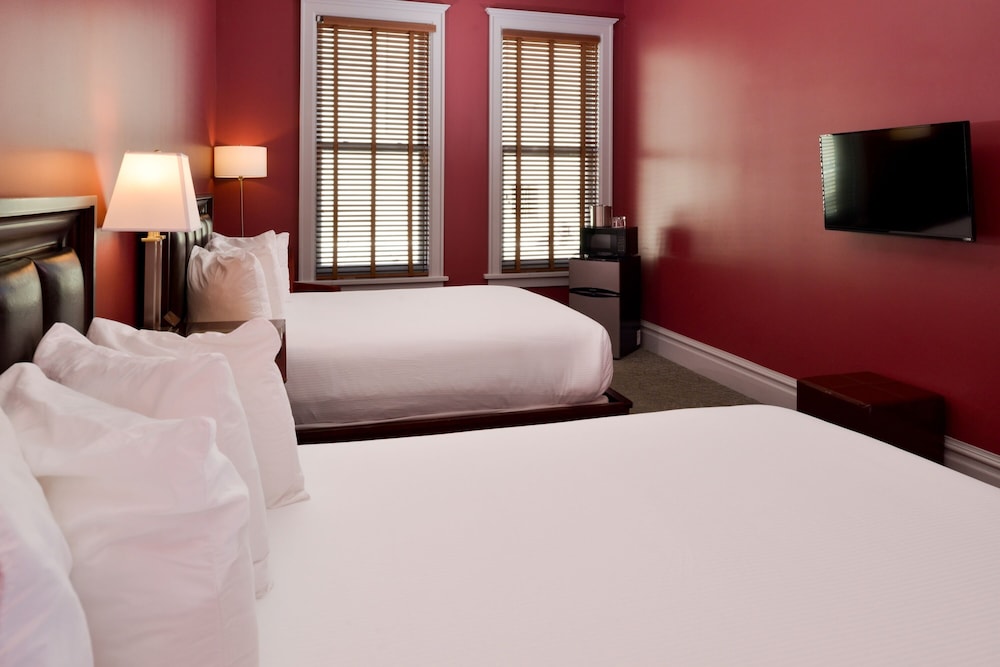 Montvale Hotel - photo 56