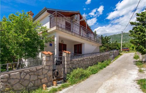 3 Bedroom Gorgeous Home In Karlobag — 4-Star Luxury Hotel in Karlobag, Croatia