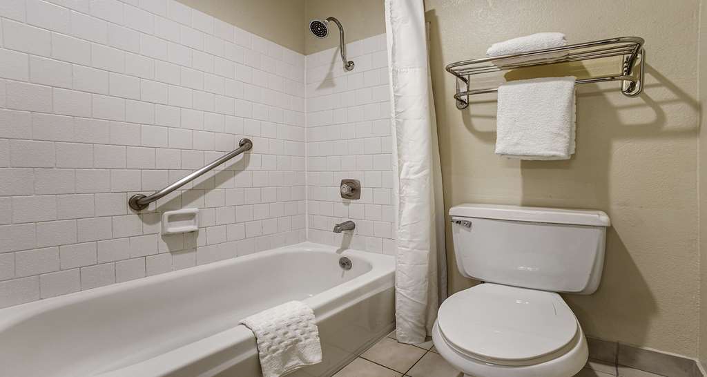 SureStay Plus Hotel by Best Western Sacramento North - photo 32