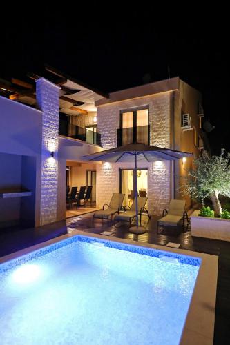 Vila Lapidem — 4-Star Luxury Hotel in Sukosan, Croatia
