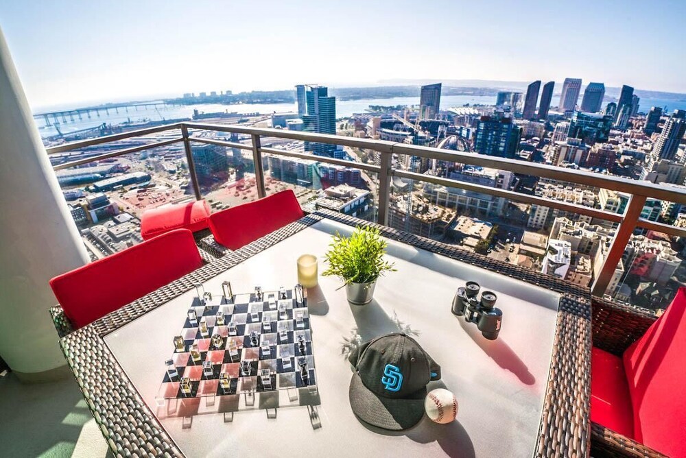 Ocean View IV by AvantStay High Rise in DT w City & Ocean Views - photo 15
