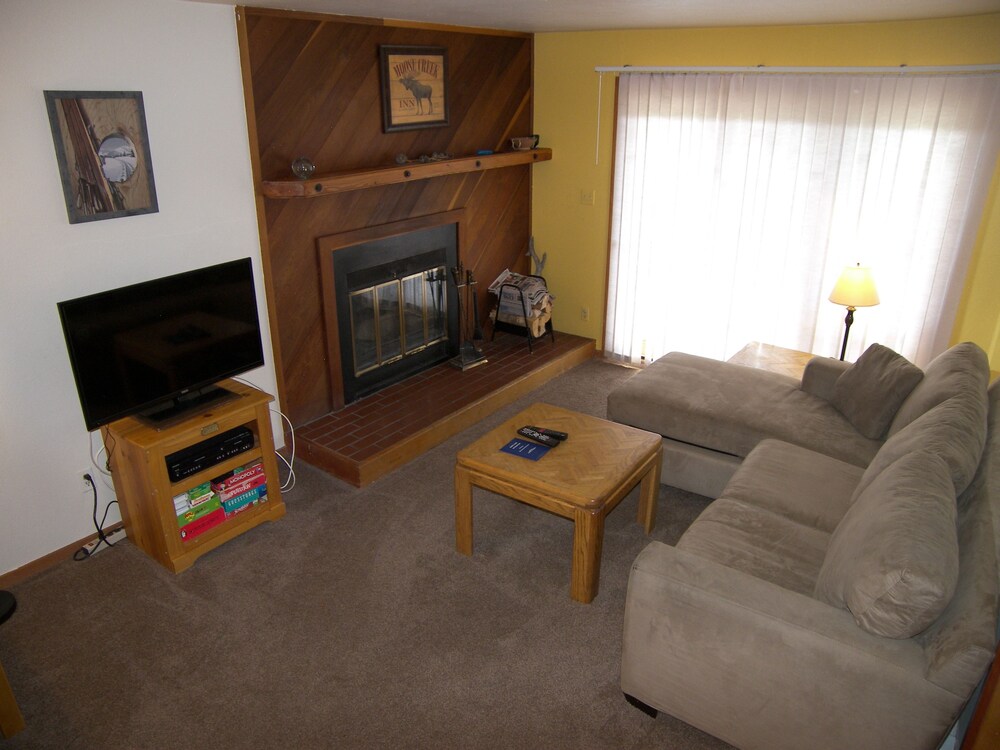 Snowscape 2 Bed 2 Bath - photo 25