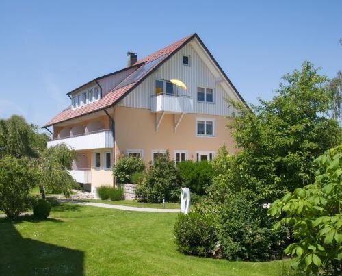 Hotel Gästehaus Zürn — 4-Star Luxury Hotel in Wasserburg, Germany