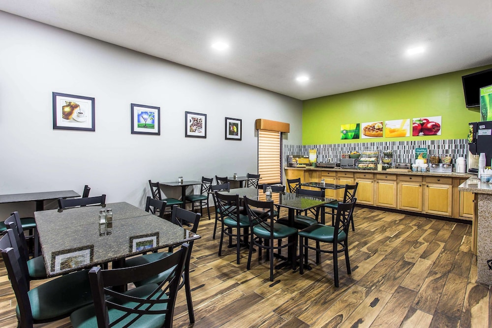 Quality Inn Albemarle - photo 25