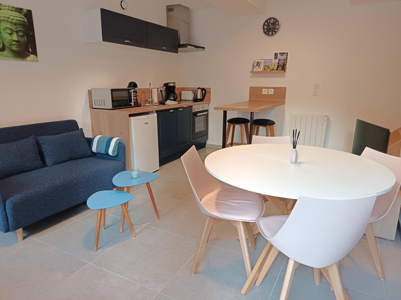 Duplex Moderne de 33m2 Elegance Et Confort - last minute hotel in Unknown City