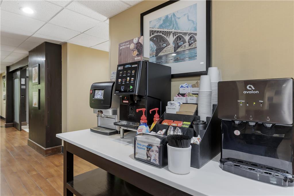 Best Western Plus Lexington Inn - photo 40