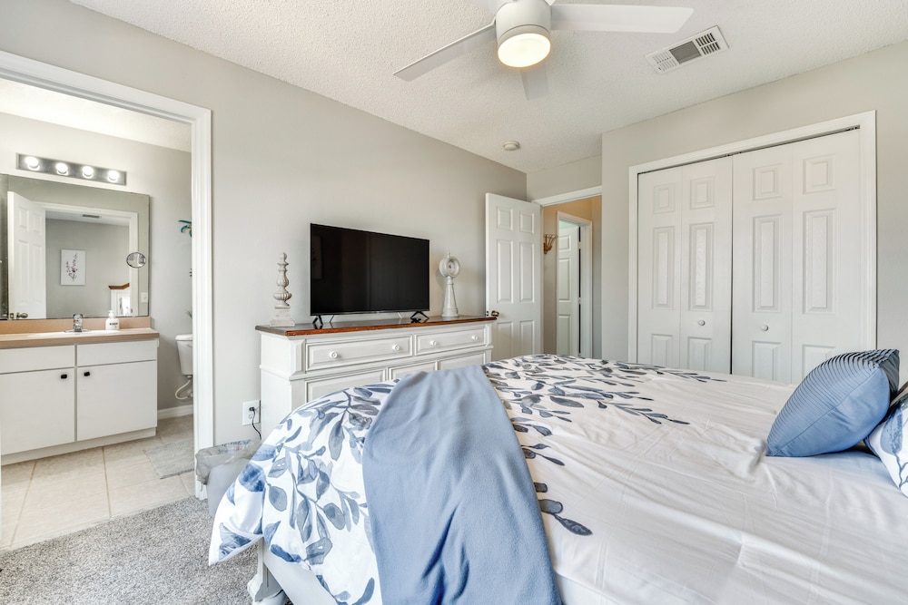 Townhome 7 Mi to Disney Parks: Resort Pool Access - photo 12