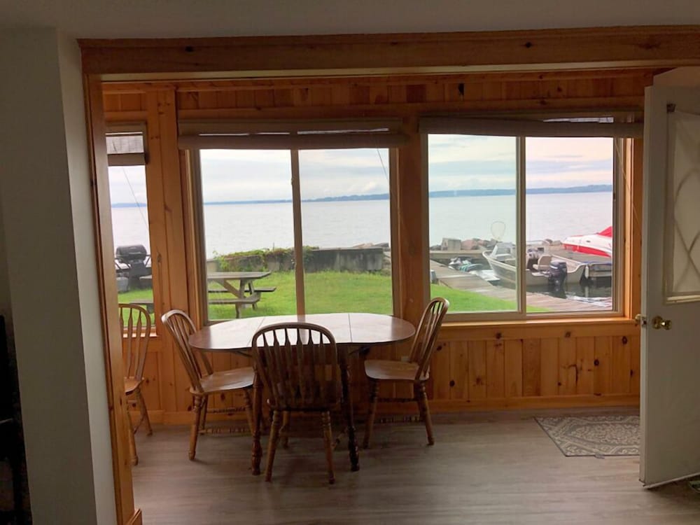 West Winds Motel & Cottages - photo 15