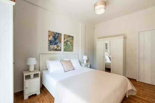 Relax & Comfy 2BR Apt Close To Athens Center — 4-Star Luxury Hotel in Athens, Greece