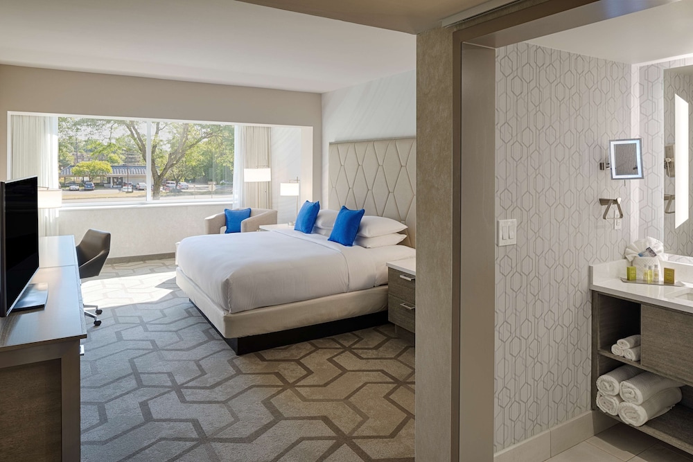 The Kingsley Bloomfield Hills a DoubleTree by Hilton - photo 31