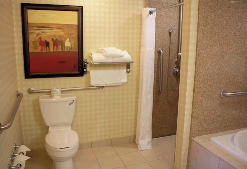 Hilton Garden Inn Laramie - photo 39