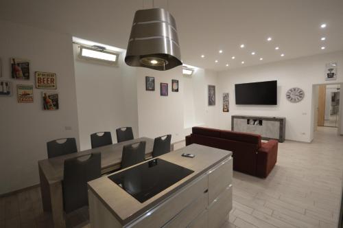 San Remo Apartment — 4-Star Luxury Hotel in Rome, Italy