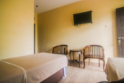 Moro Seneng Hotel and Resort — hotel in Baturaden