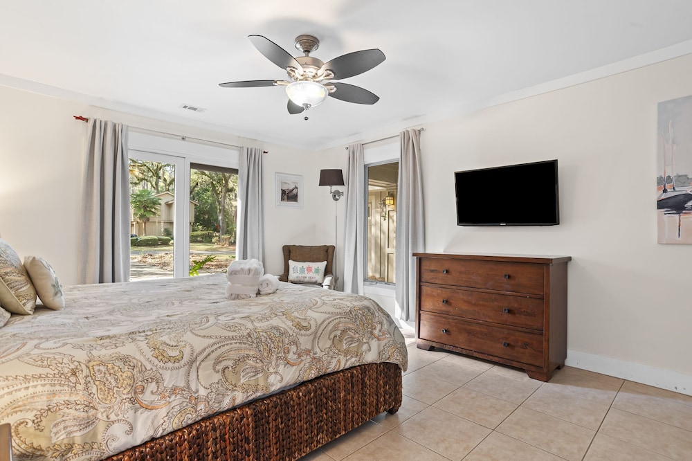 19 Gunnery Lane at the Sea Pines Resort - photo 3