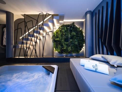 The Cave Suites Spa in Vieste, Italy