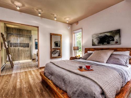 Le Charlevoix Résidences Boutique. in La Malbaie, Canada