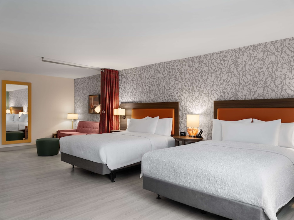Home2 Suites by Hilton Brownsburg - photo 11