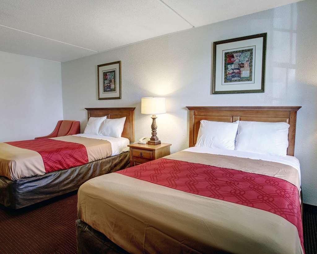 Rodeway Inn New Braunfels San Antonio Area - photo 12