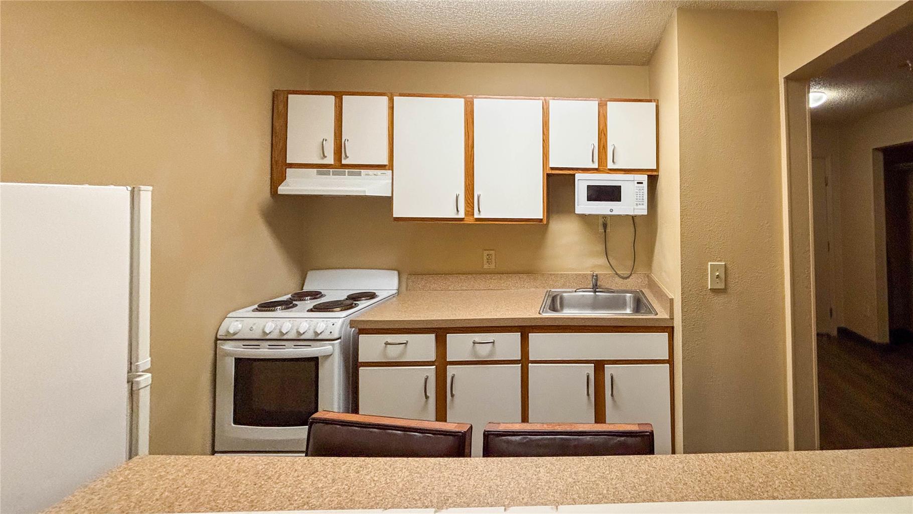 Studio 6 Suites Greenville SC Haywood Mall - photo 48
