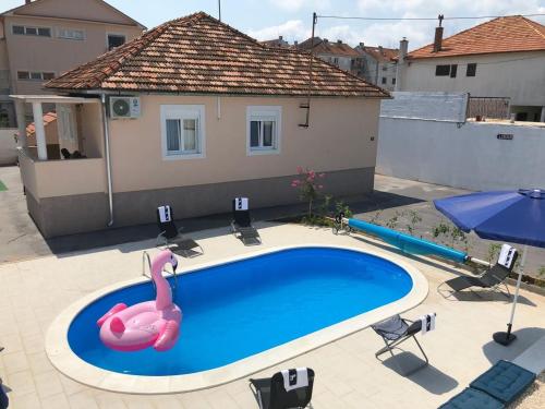 Holiday house with a swimming pool Zadar 14133 — 4-Star Luxury Hotel in Zadar, Croatia