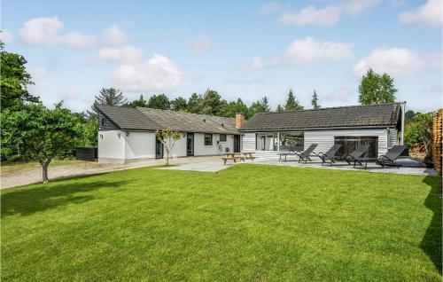 Nice Home In Ebeltoft With Wifi — 4-Star Luxury Hotel in Ebeltoft, Denmark