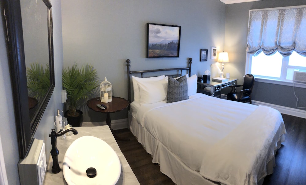 The Dutchess Inn and Spa at Beacon - photo 11