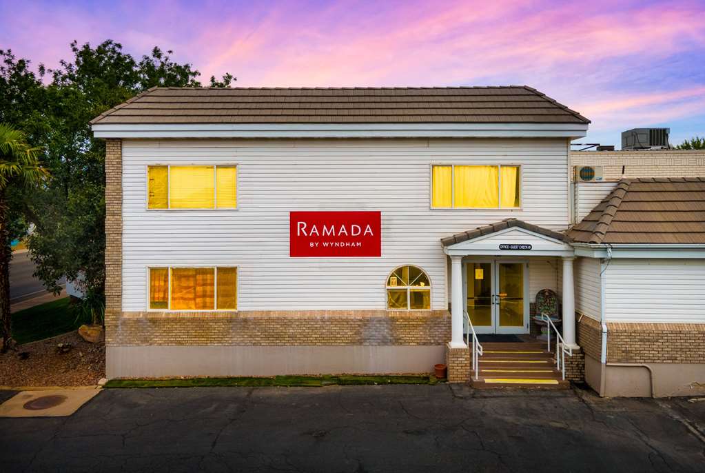 Ramada by Wyndham La Verkin Zion National Park - photo 14