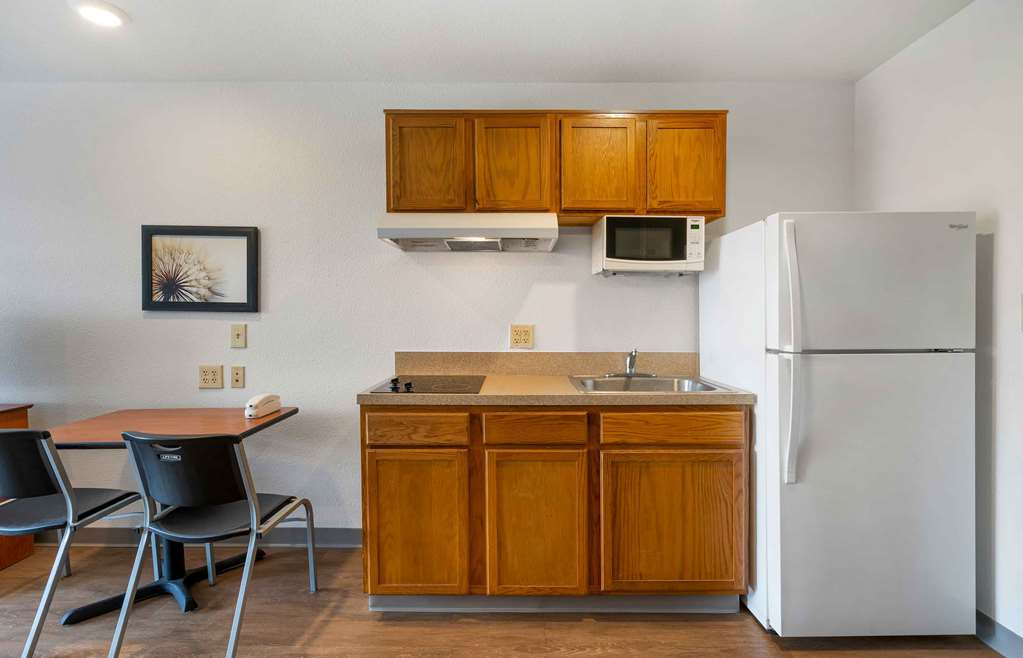 Extended Stay America Select Suites Lakeland - photo 15