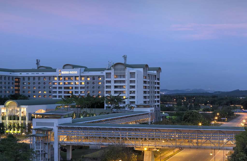 Sama Sama Hotel KL International Airport - carbon neutral hotel in Malaysia