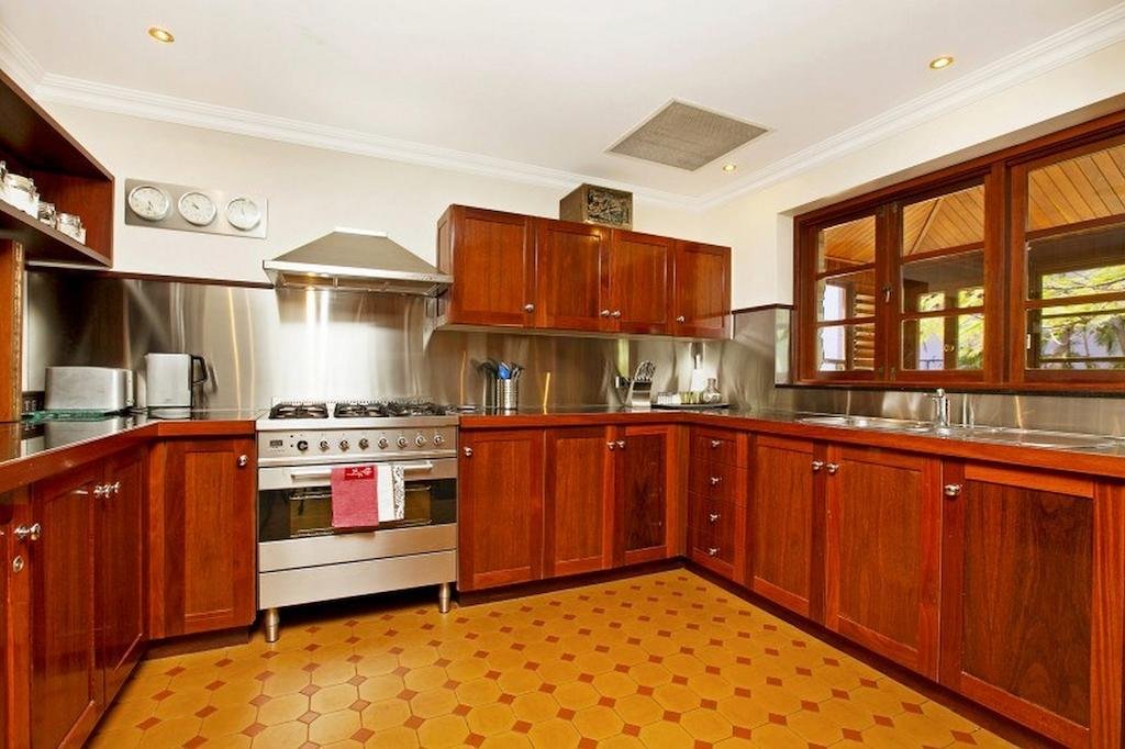 Mandalay Luxury Stay — 5-Star Luxury Hotel in Darwin, Australia
