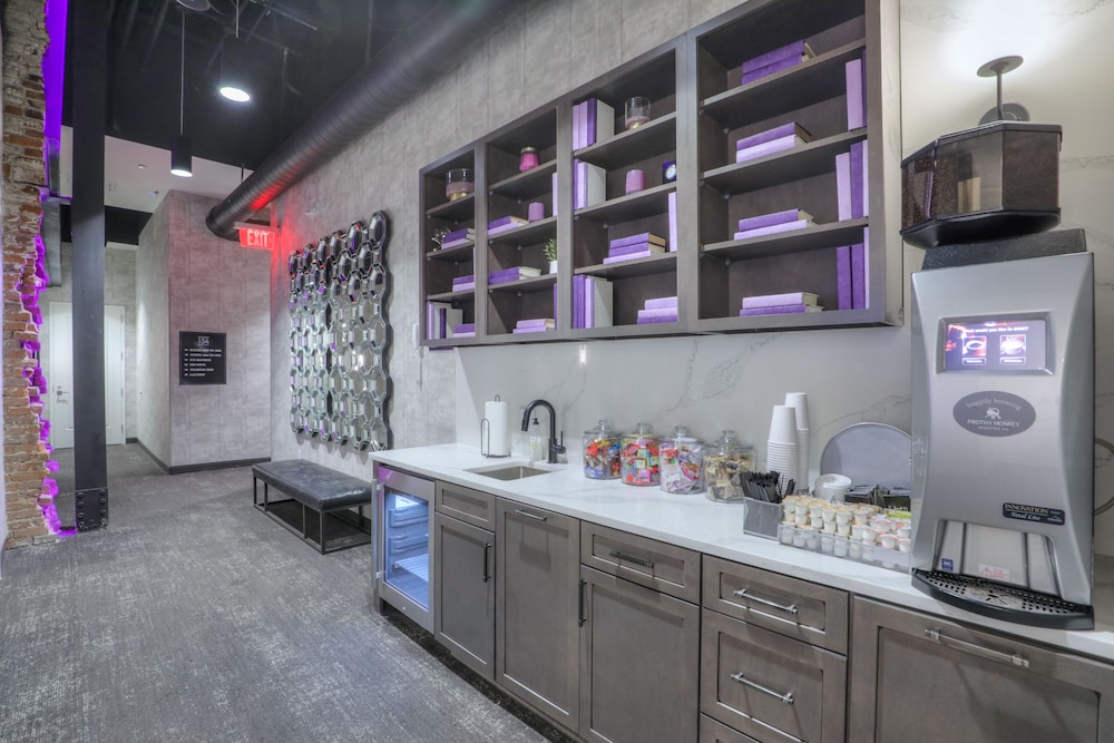 Studio 154 Luxury Hotel - photo 117