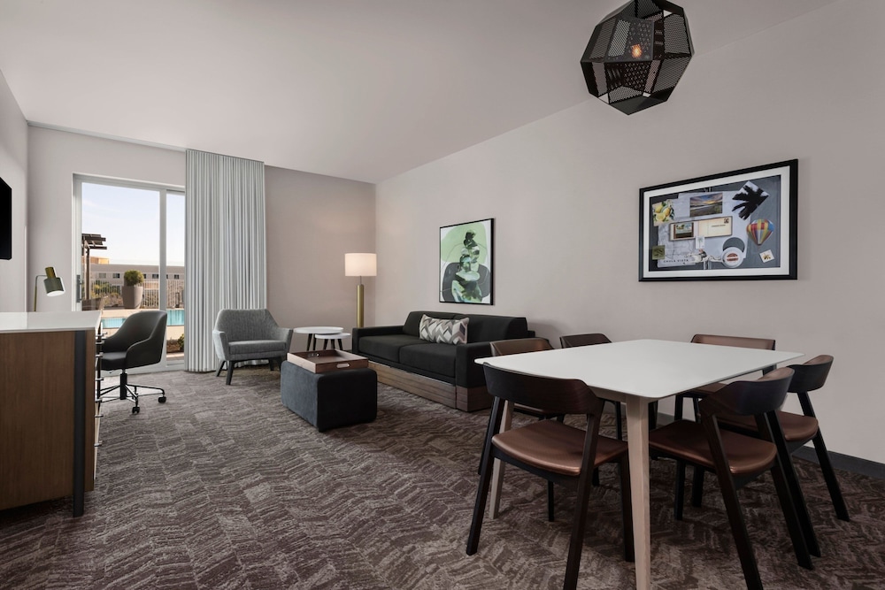 SpringHill Suites by Marriott Chula Vista Eastlake - photo 9