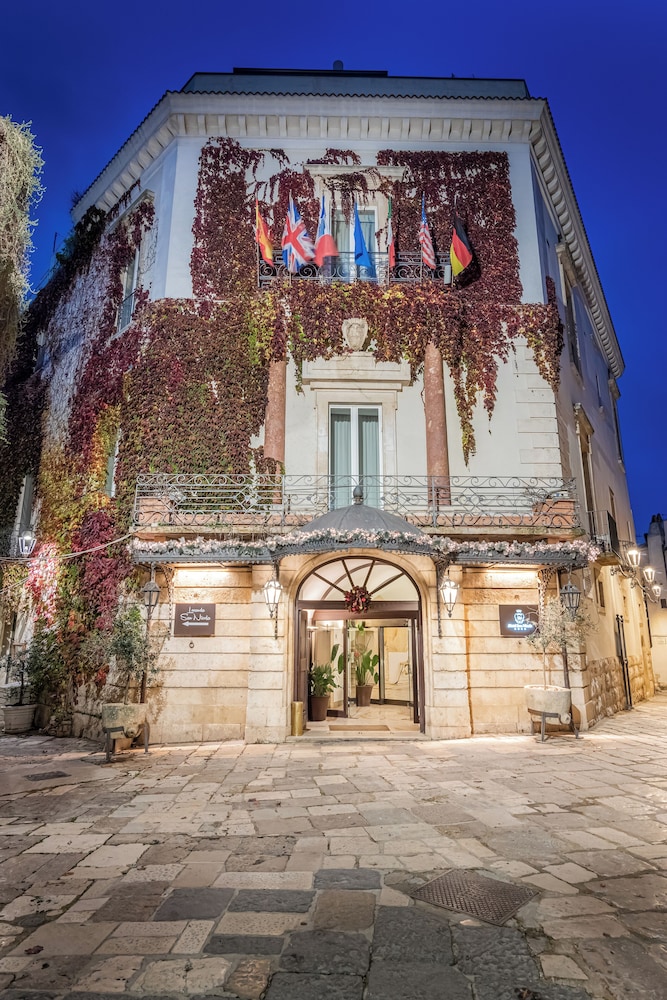Hotel San Nicola — 4-Star Luxury Hotel in Altamura, Italy