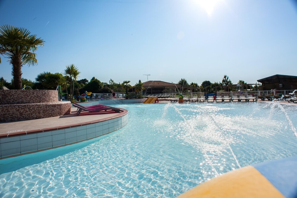 La Reserve — 4-Star Luxury Hotel in Mimizan, France