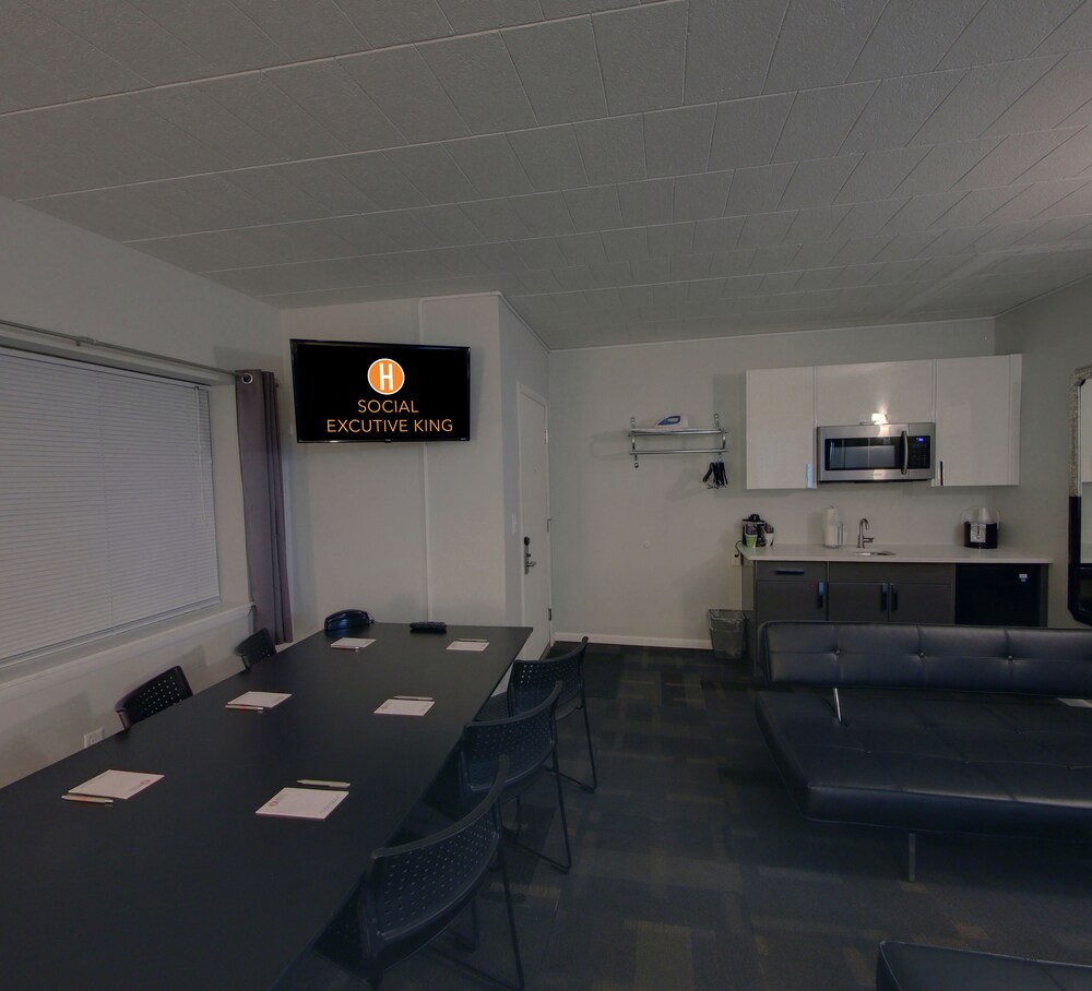 Hotel Royal Oak - photo 27