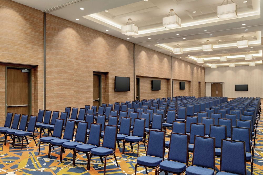 Embassy Suites Hilton South Jordan Salt Lake City - photo 41