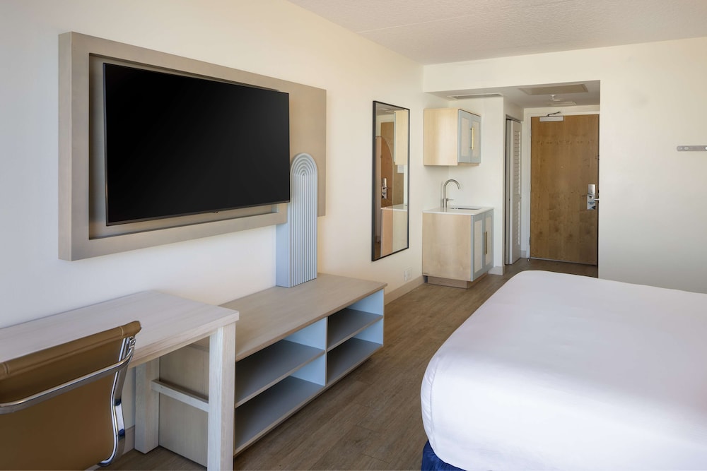 Hotel Dello Ft Lauderdale Airport Tapestry Collection by Hilton - photo 5