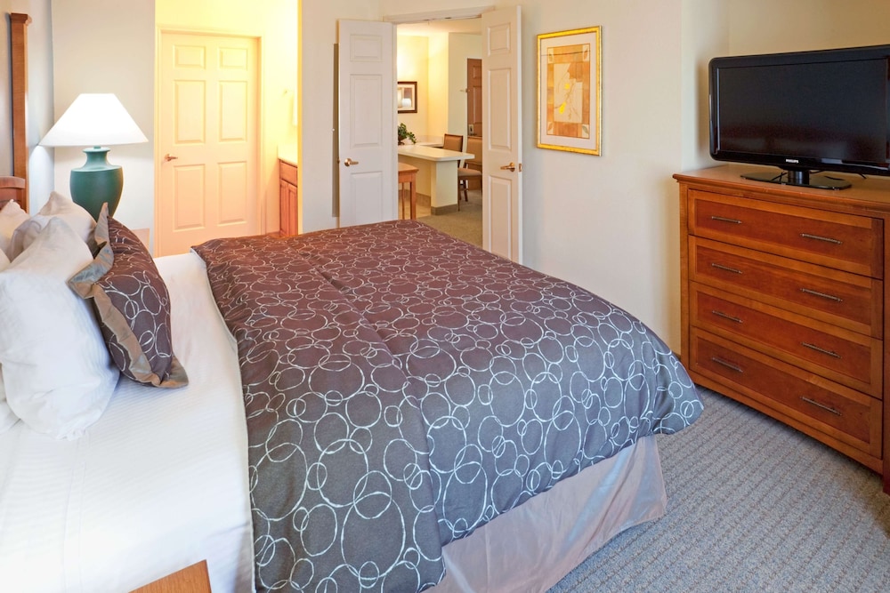 Staybridge Suites Irving Las Colinas by IHG - photo 8