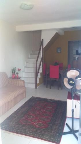 Duplex Simples bem localizado
