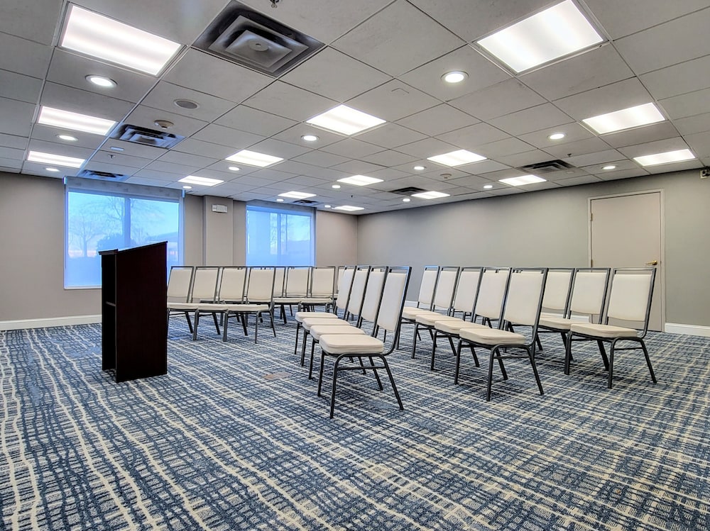 Holiday Inn Belcamp Aberdeen Area by IHG - photo 82